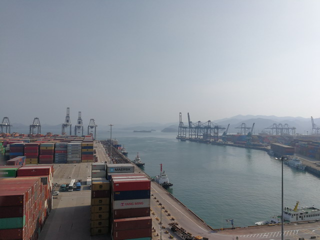 深圳貨柜出租.jpg